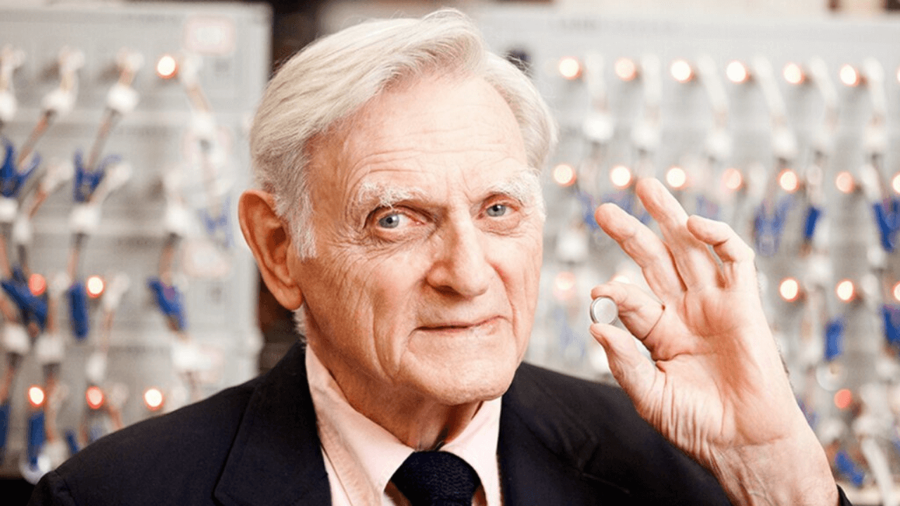 Inventor of Lithium-Ion Batteries John Bannister Goodenough, Passed Away